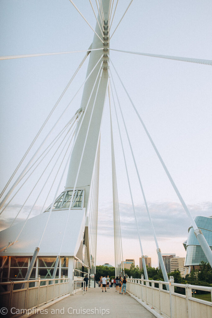 esplanade riel bridge in winnipeg manitoba