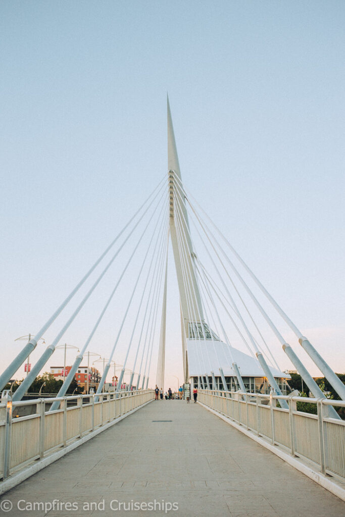 esplanade riel bridge in winnipeg manitoba