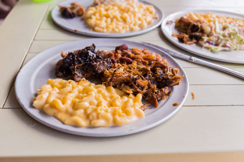 mac and cheese and smoked meats from guy's pig and anchor on carnival horizon